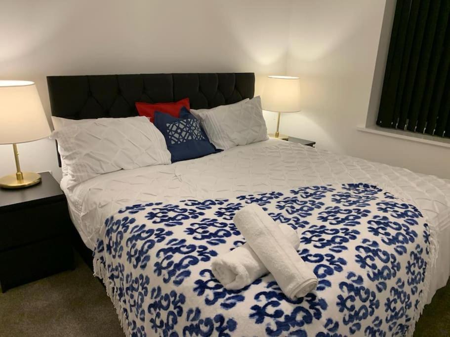 Brand New Entire 4 Bed House Multiple Free Parking Early Check-In Late Check- Out Allowed South Ockendon エクステリア 写真